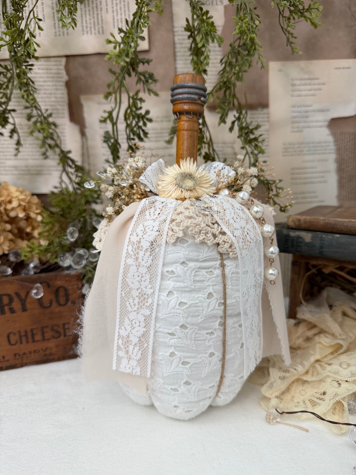 Lace Spool Pumpkin