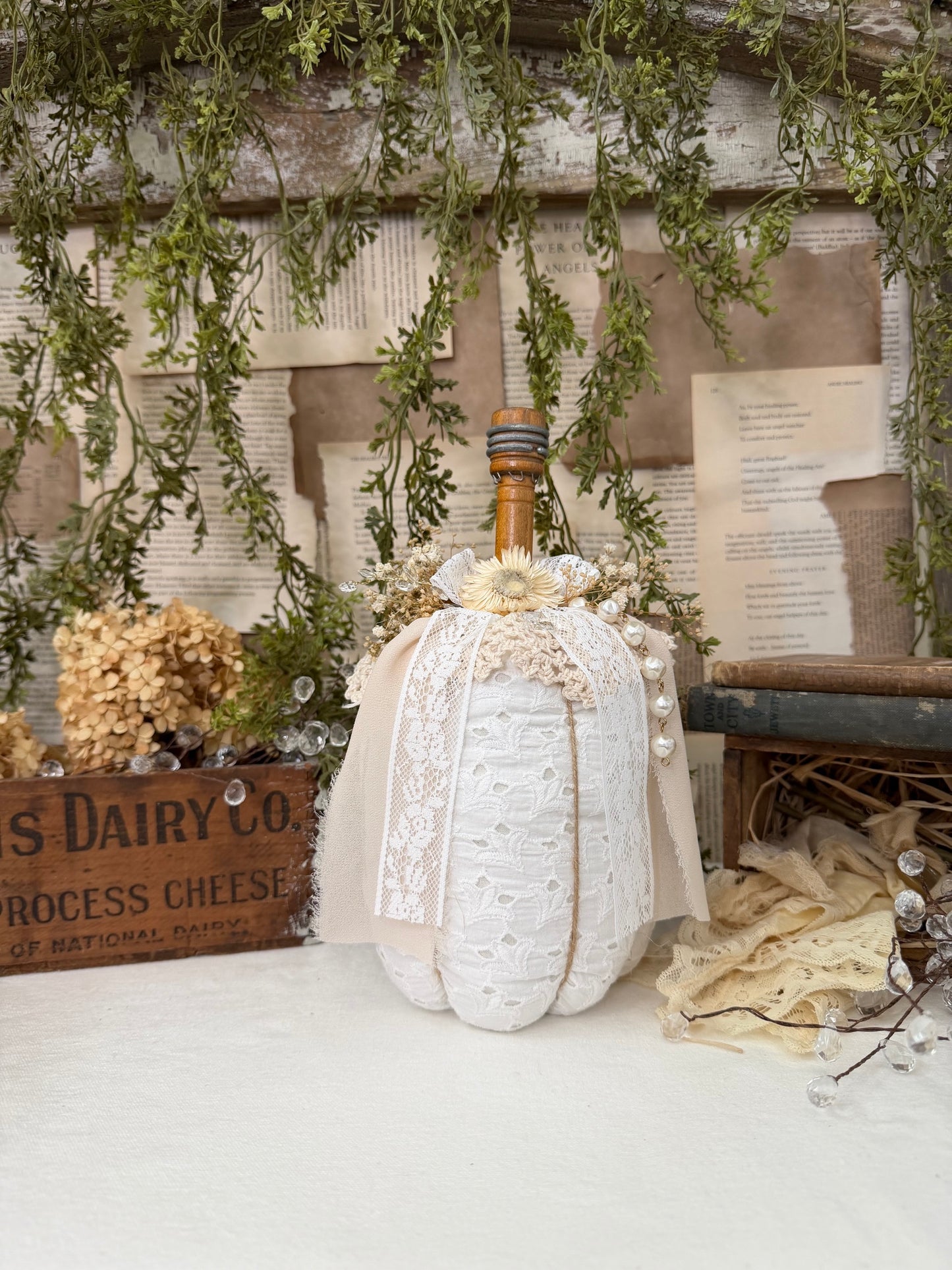 Lace Spool Pumpkin