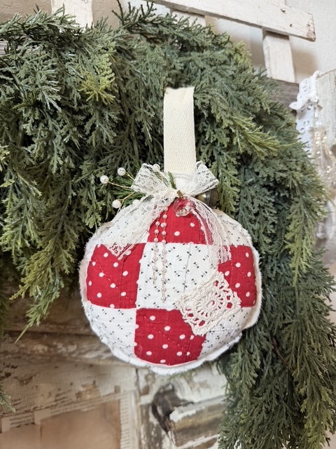 Quilt Ornament