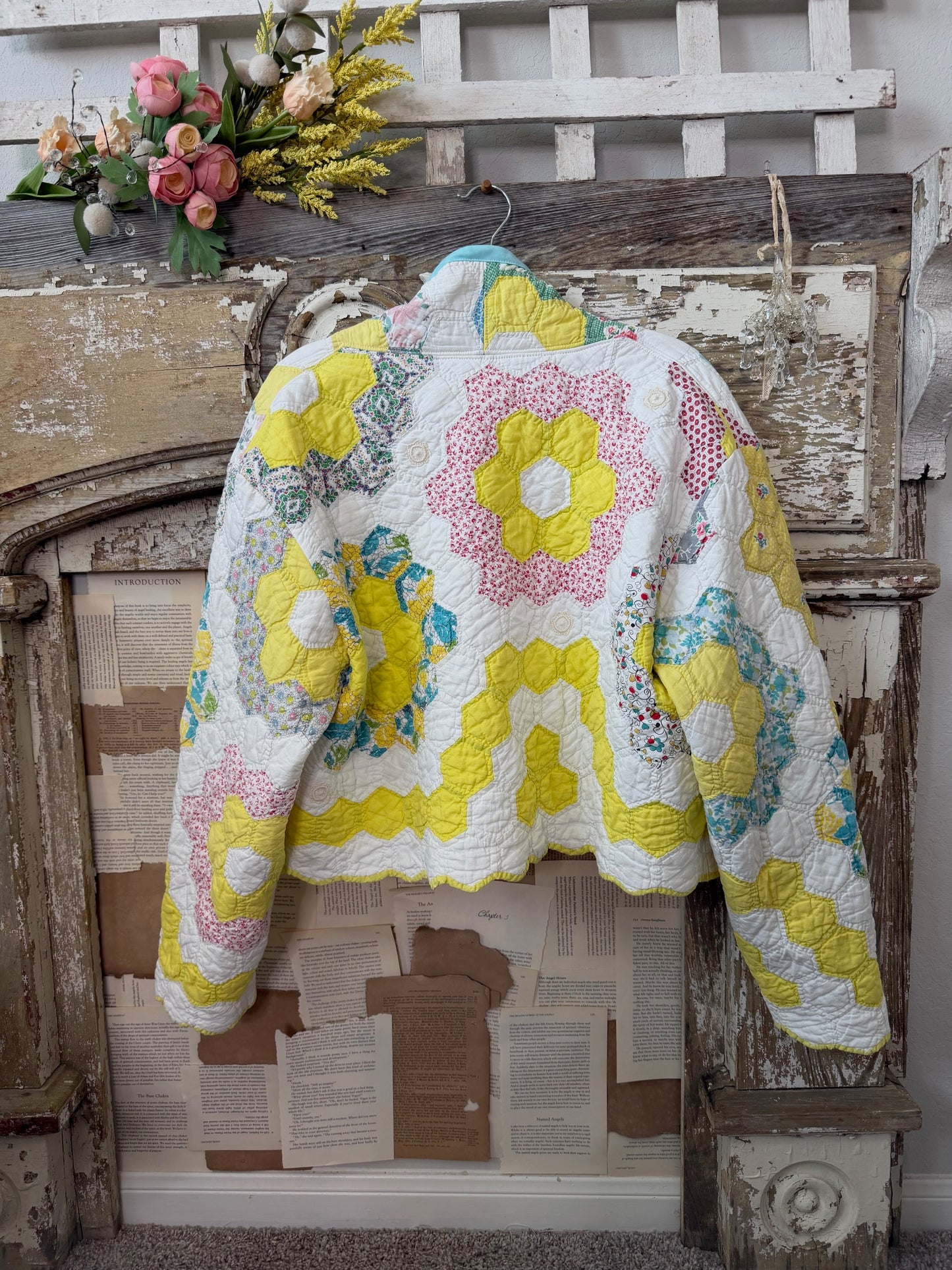 Buttercup Garden Quilt Jacket - Size Small: Oversized Style Fit