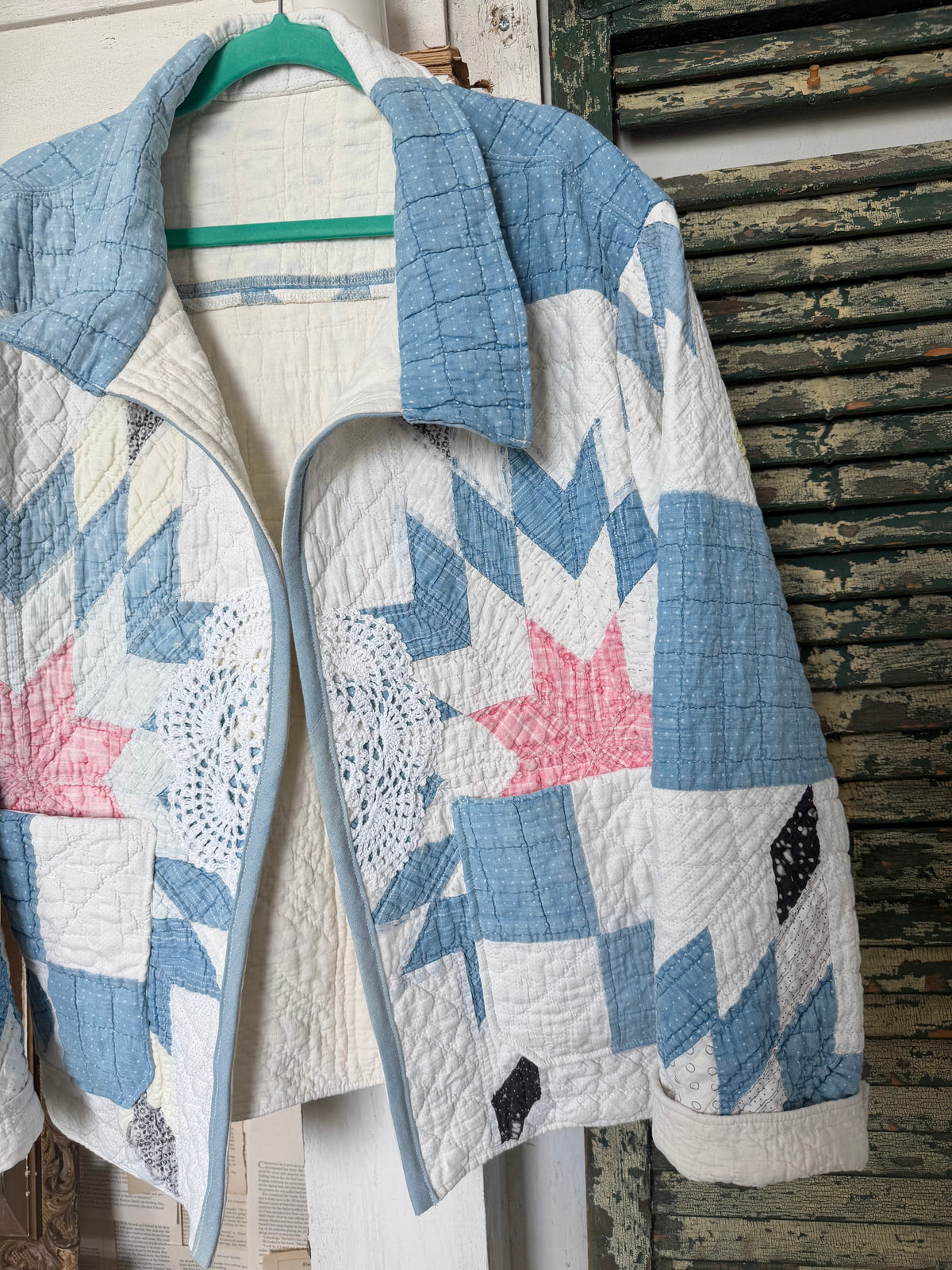 Bluebell Star Quilt Coat - Size Large: Oversized Style Fit