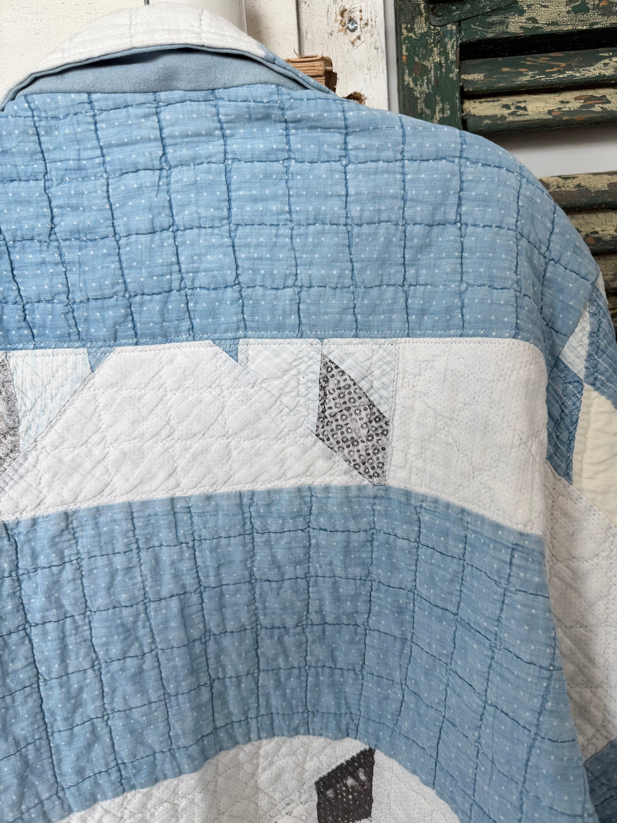 Bluebell Star Quilt Coat - Size Large: Oversized Style Fit