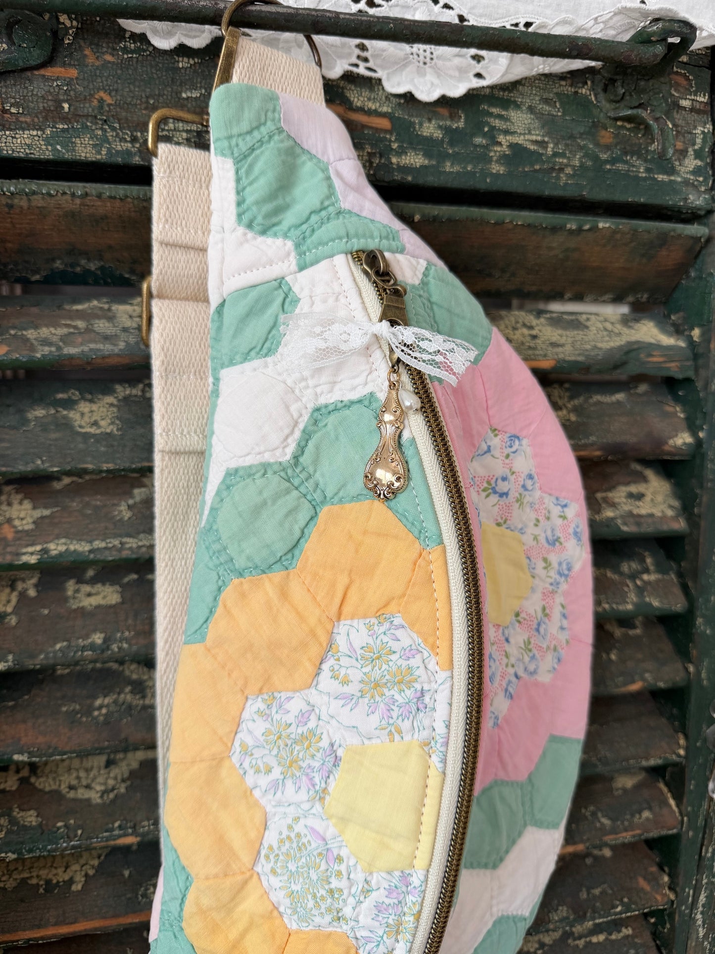 Bum Bag - Grandma's Garden